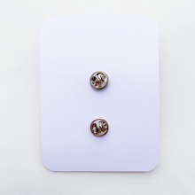 Load image into Gallery viewer, Sweet Momo - Handmade Clay Pin Pal
